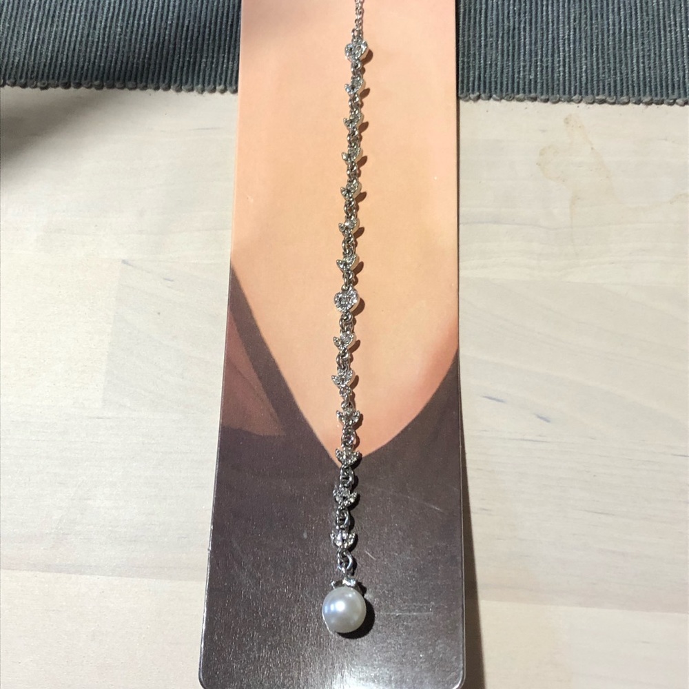 Pearl & Rhinestone Backdrop zipper necklace